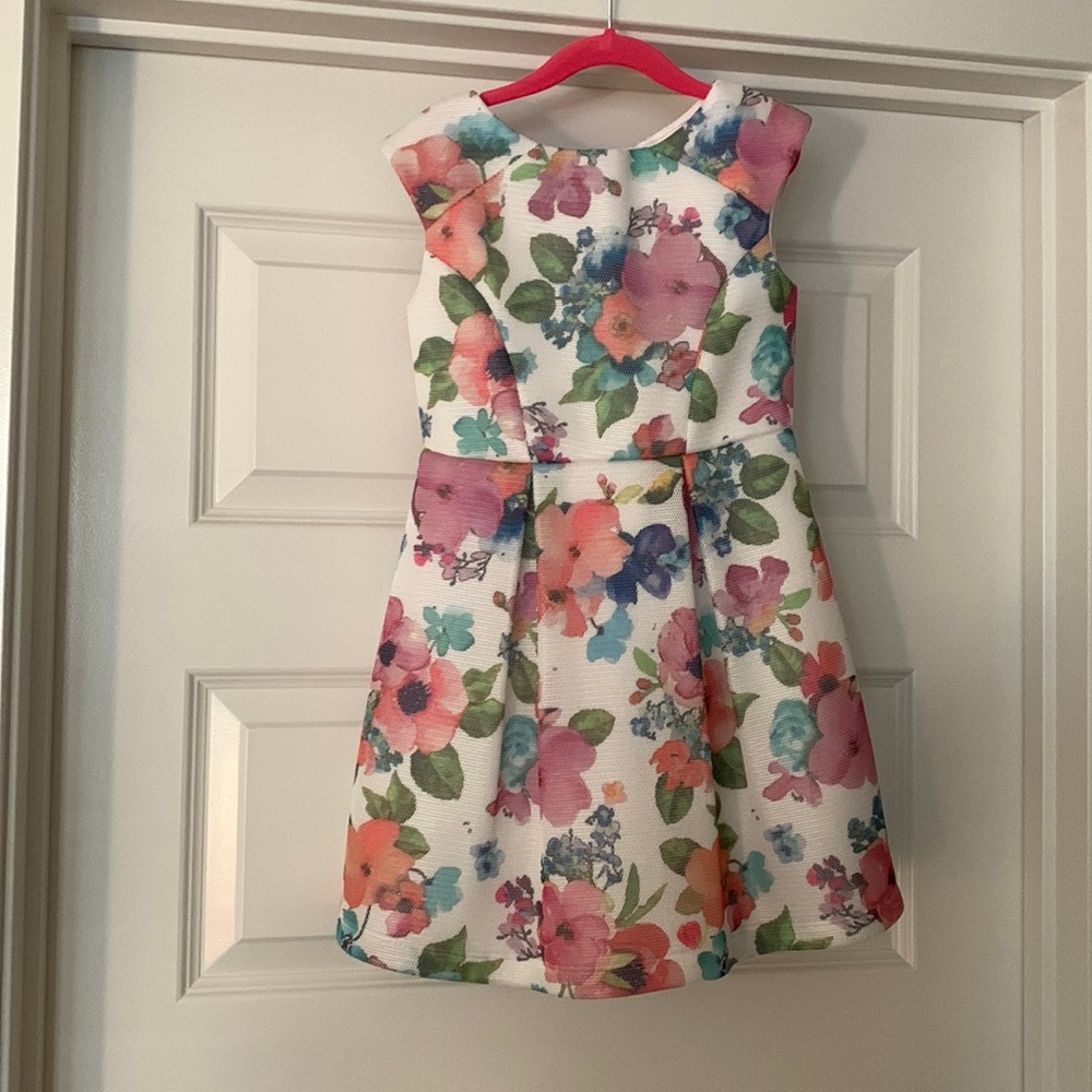 Adorable floral a-line dress